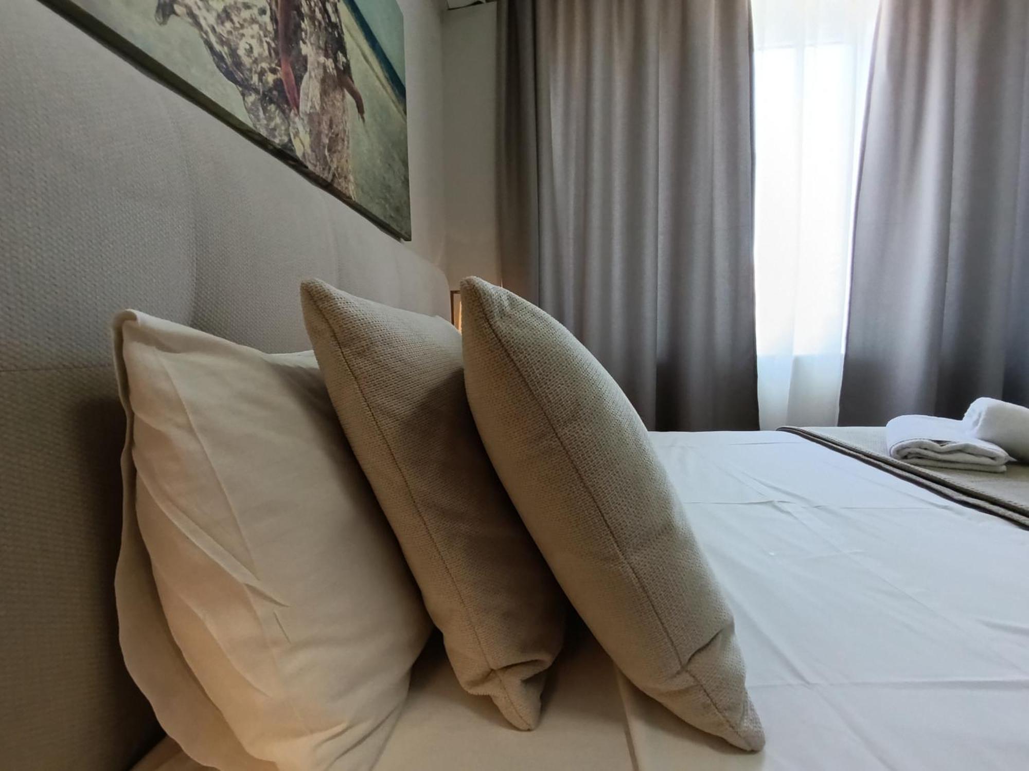 Stay Above The City - Explore Center By Foot Tsimiski - Ladadika Apartment *